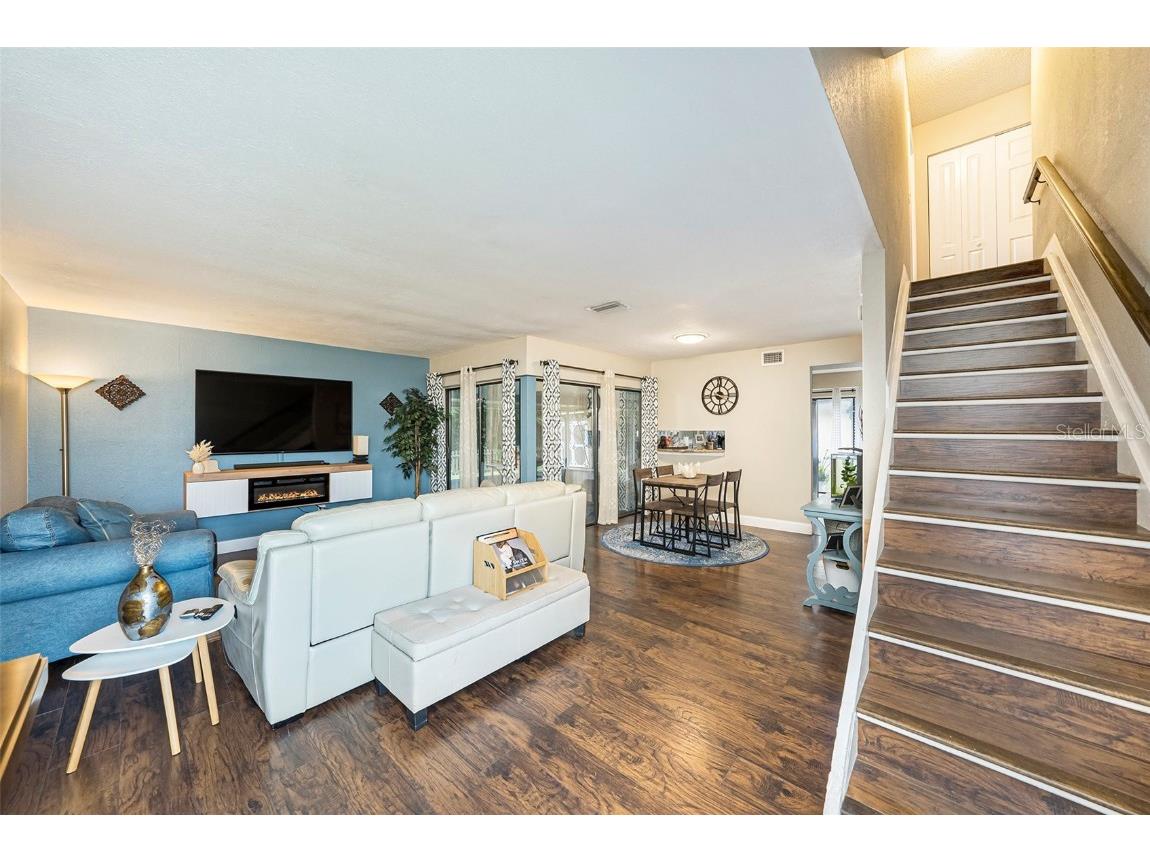 4805 Grove Point Drive Tampa FL 33624 TB8407614 image4