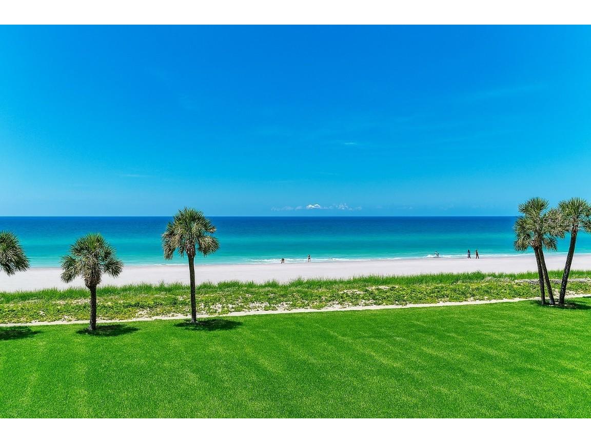 4805 Gulf Of Mexico Drive #105 Longboat Key FL 34228 A4658276 image1