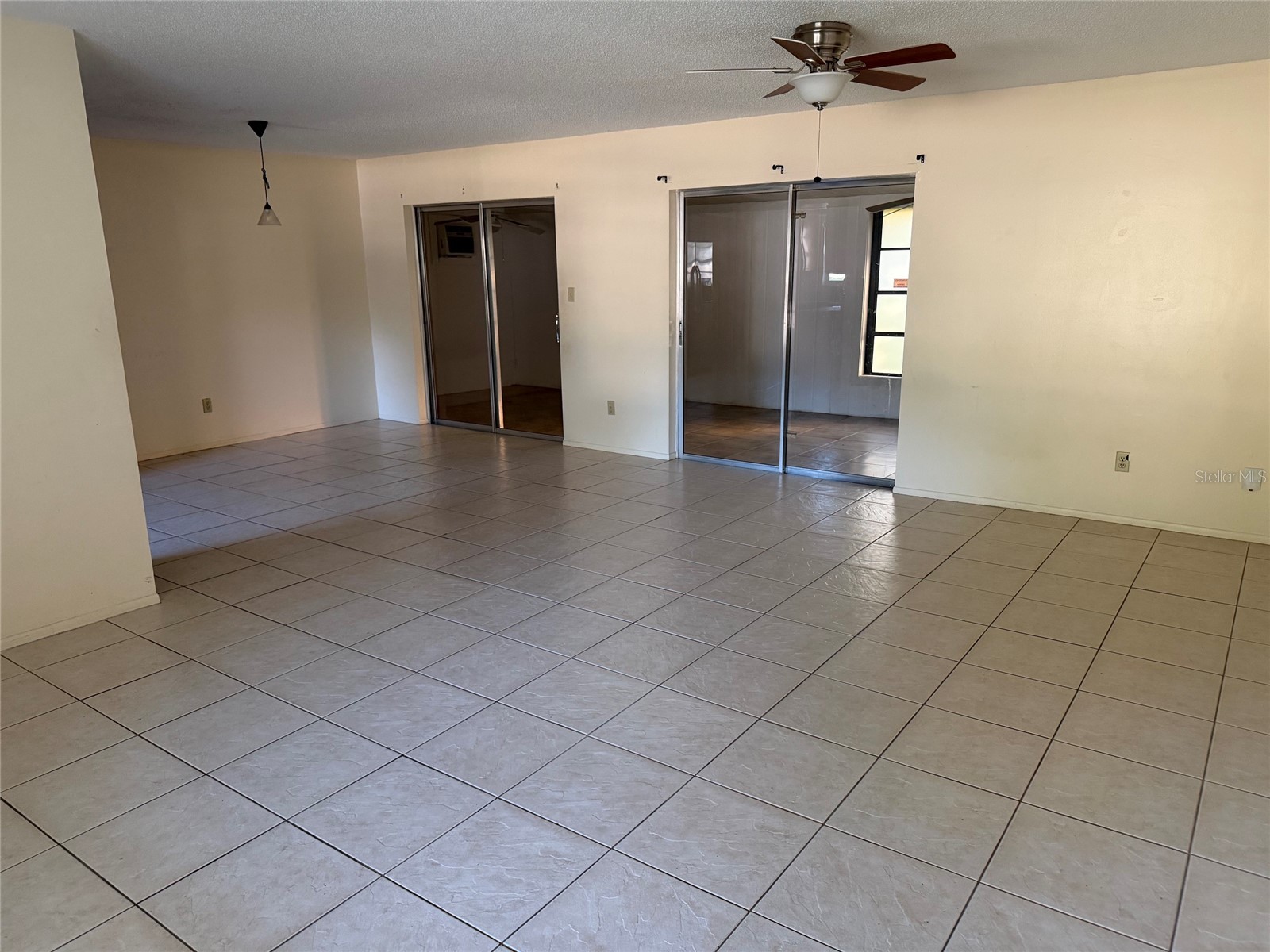 4805 Landover Circle Orlando FL 32821 O6422334 image3