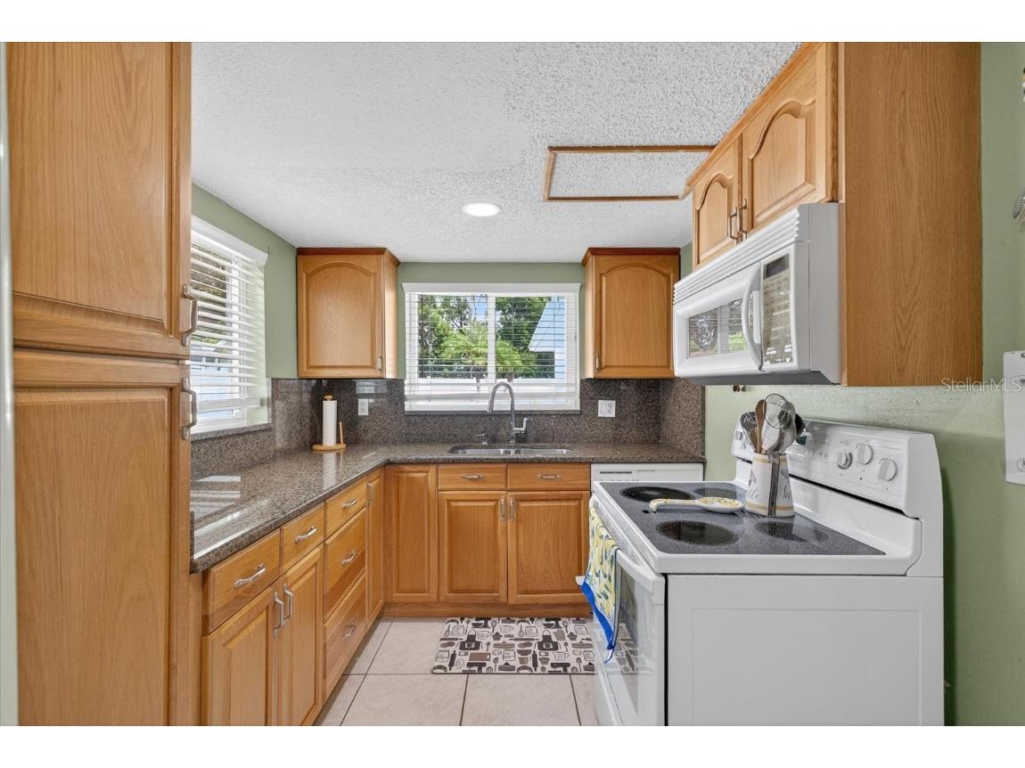 4805 N Macdill Avenue Tampa FL 33614 TB8416802 image11