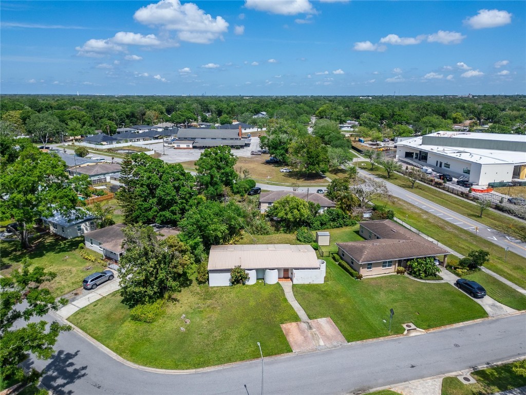 4805 N Mendenhall Drive Tampa FL 33603 TB8367105 image1