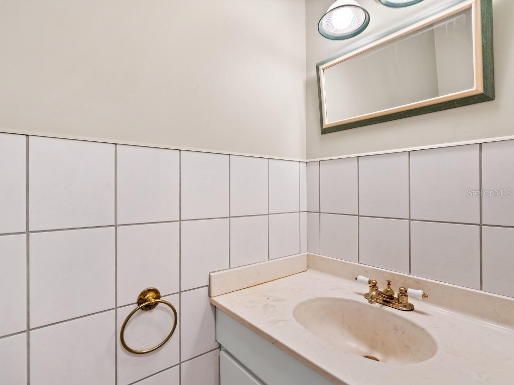 4805 Rilma Avenue #107 Sarasota FL 34234 A4676019 image16