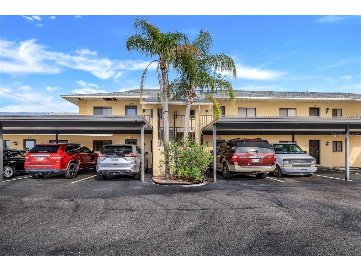 4805 Sorrento Court #103 Cape Coral FL 33904 A4599877 image1