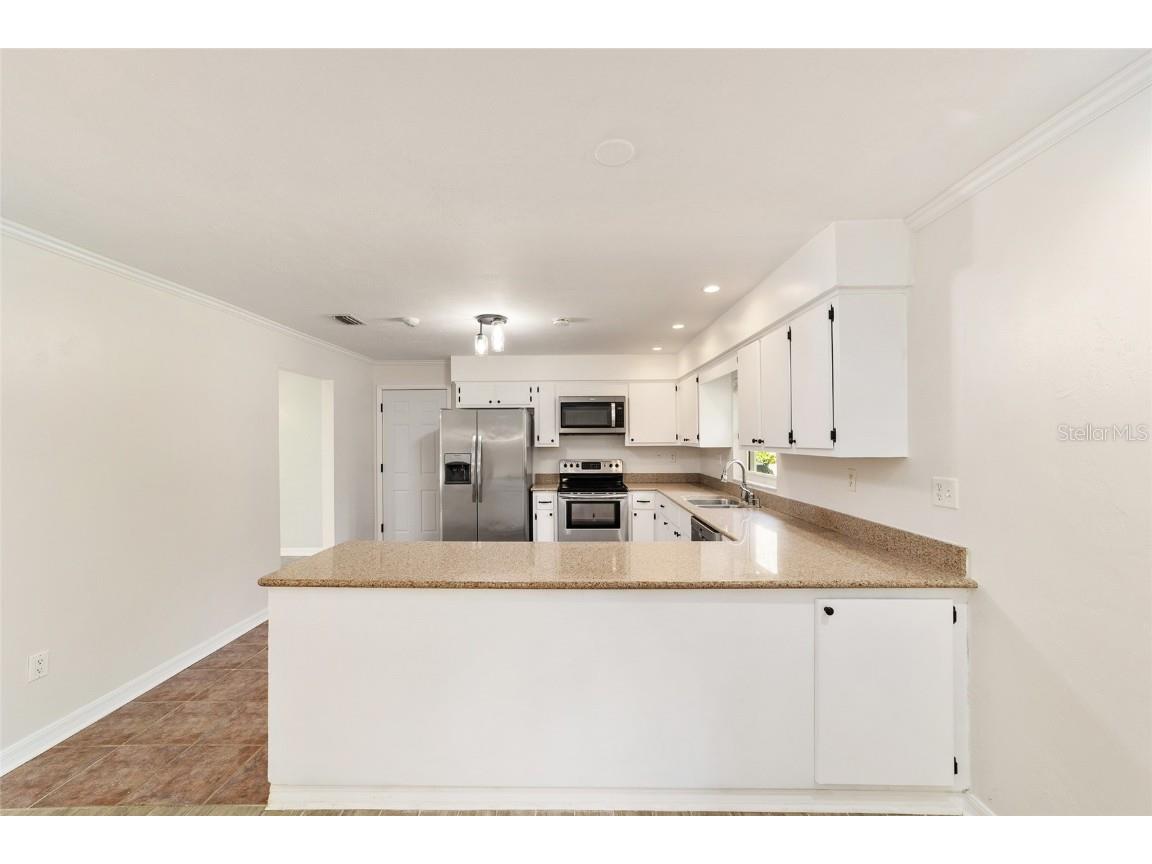 4805 SW 19th Street Gainesville FL 32608 GC535403 image17