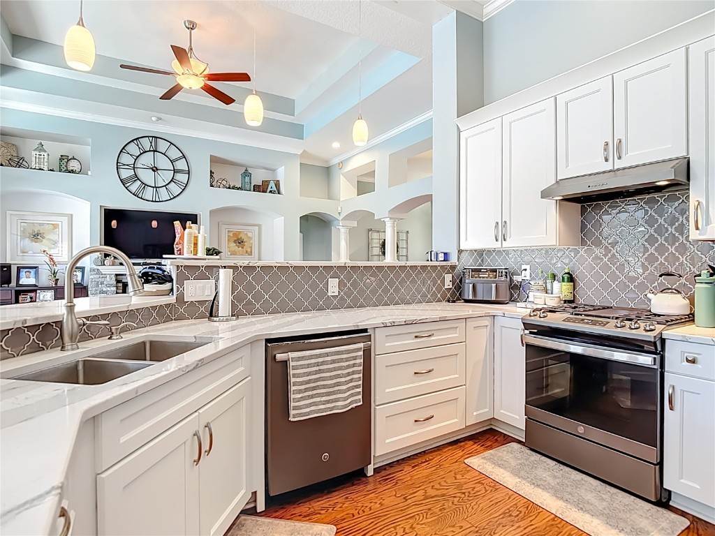 4805 Tea Rose Court Lutz FL 33558 TB8441486 image20