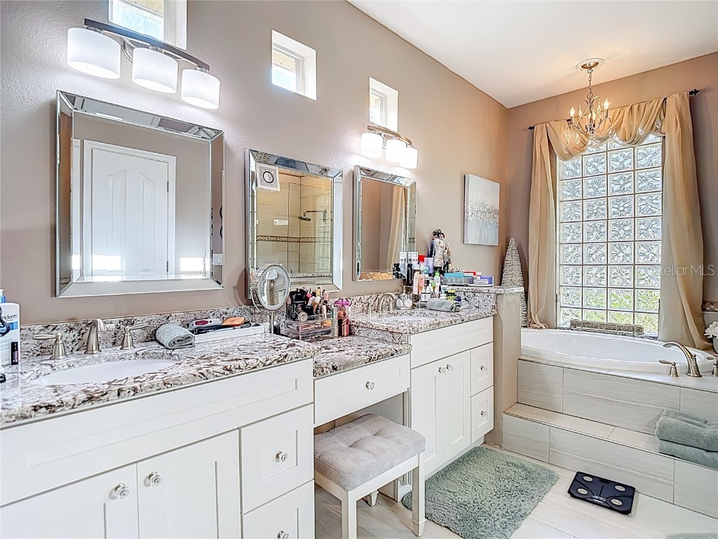 4805 Tea Rose Court Lutz FL 33558 TB8441486 image33