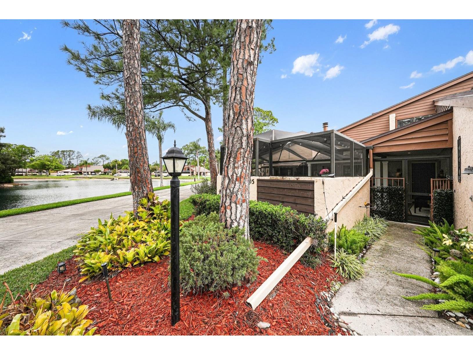 4805 Umber Court Tampa FL 33624 TB8495596 image1