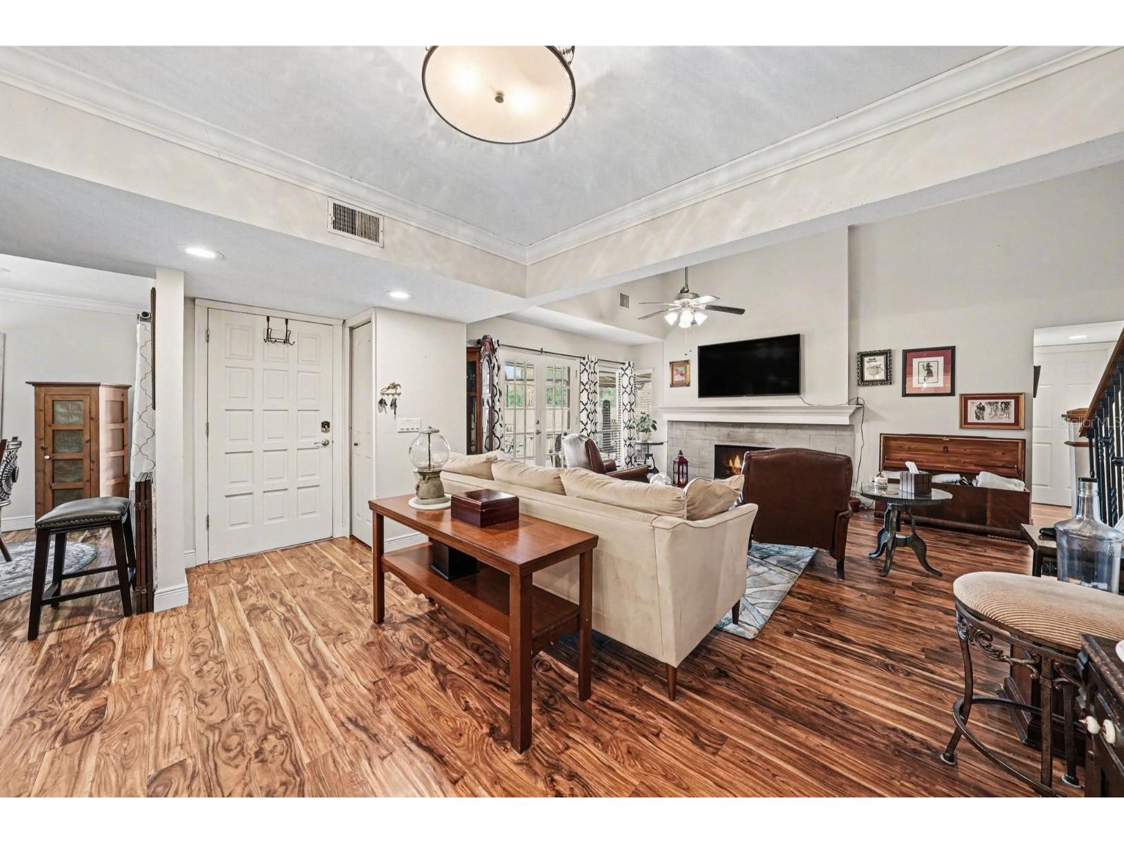 4805 Umber Court Tampa FL 33624 TB8495596 image2
