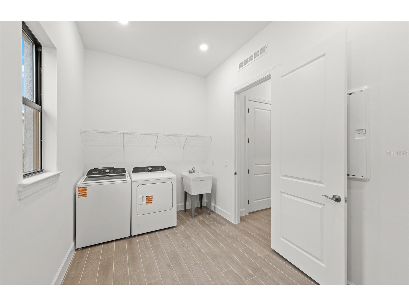 4806 Empire Landing Run Lakewood Ranch FL 34211 TB8476544 image23