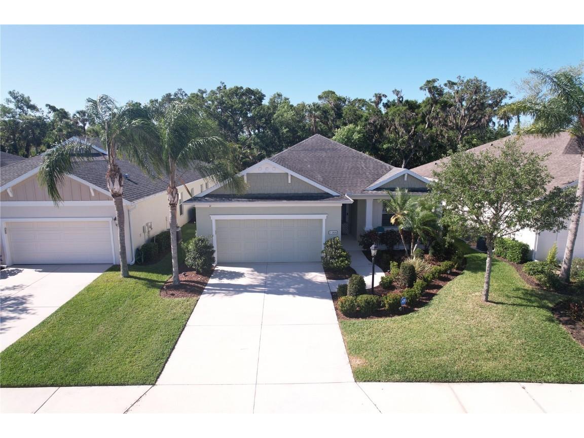4806 Lake Breeze Terrace Sarasota FL 34243 A4567959 image1