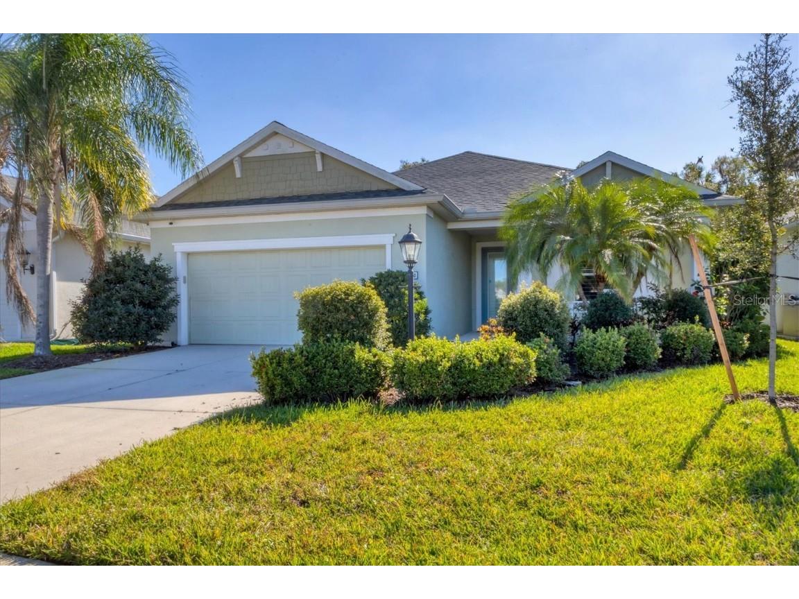 4806 Lake Breeze Terrace Sarasota FL 34243 A4675924 image1