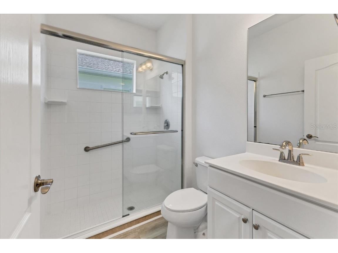 4806 Lake Breeze Terrace Sarasota FL 34243 A4675924 image17