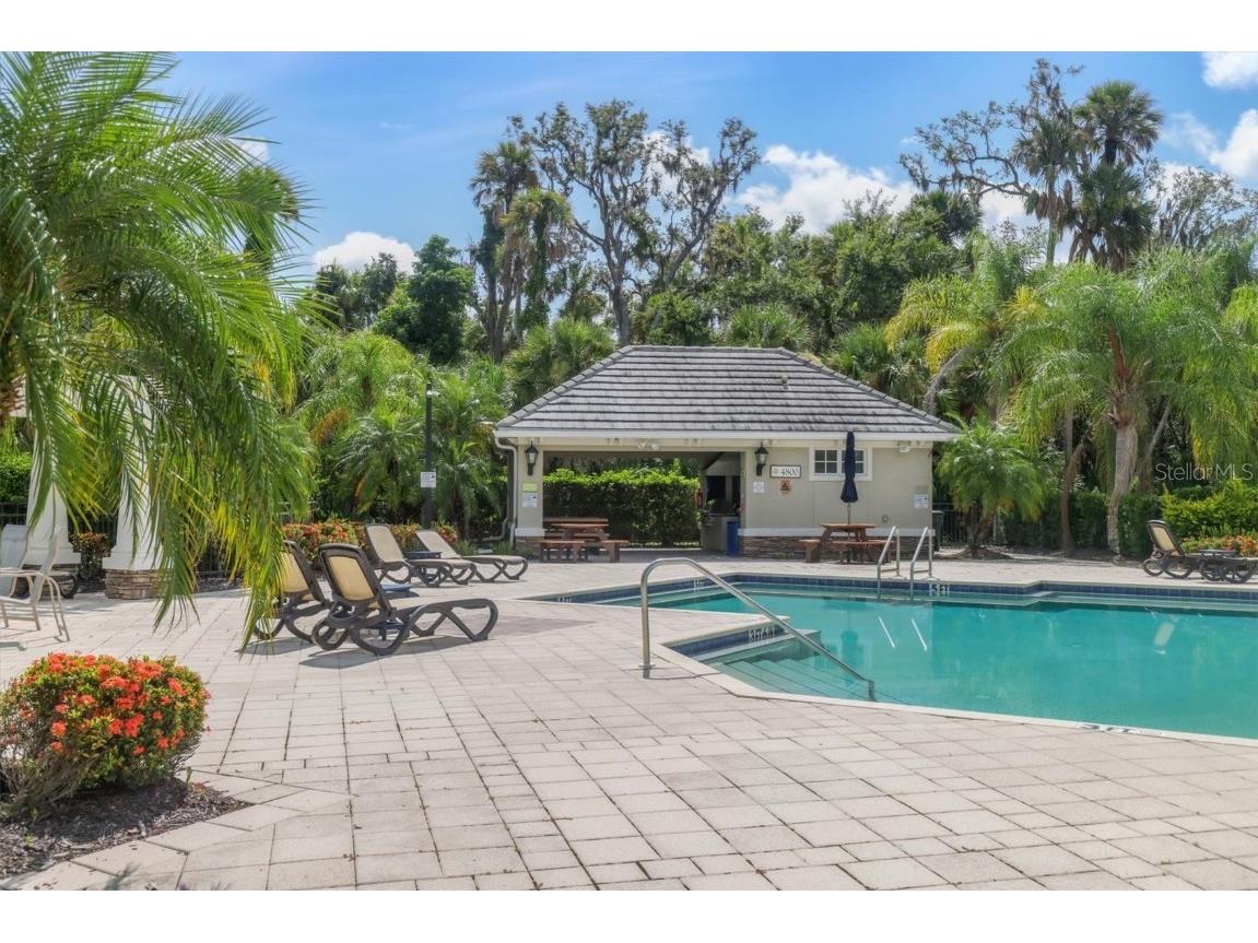 4806 Lake Breeze Terrace Sarasota FL 34243 A4675924 image28