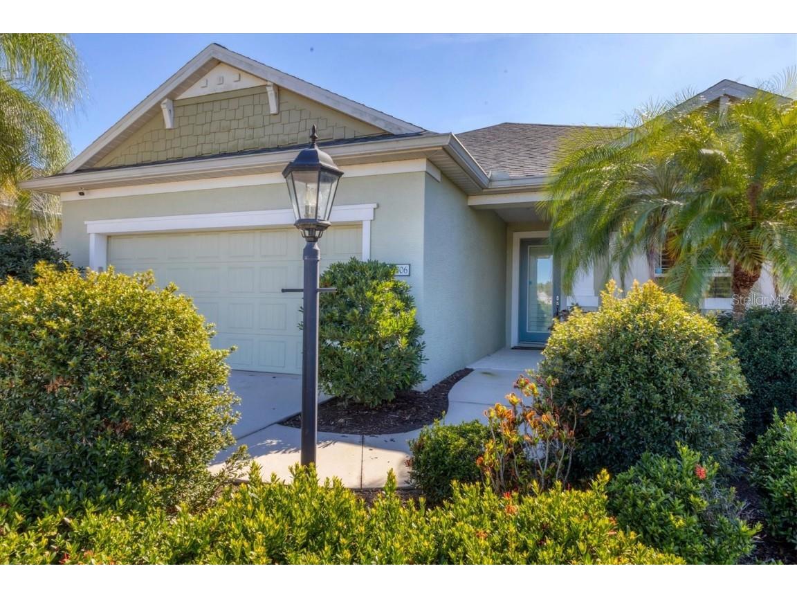 4806 Lake Breeze Terrace Sarasota FL 34243 A4675924 image3
