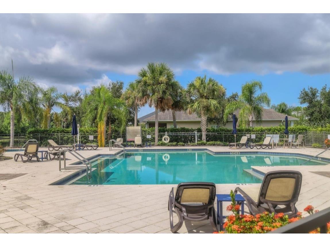 4806 Lake Breeze Terrace Sarasota FL 34243 A4675924 image30