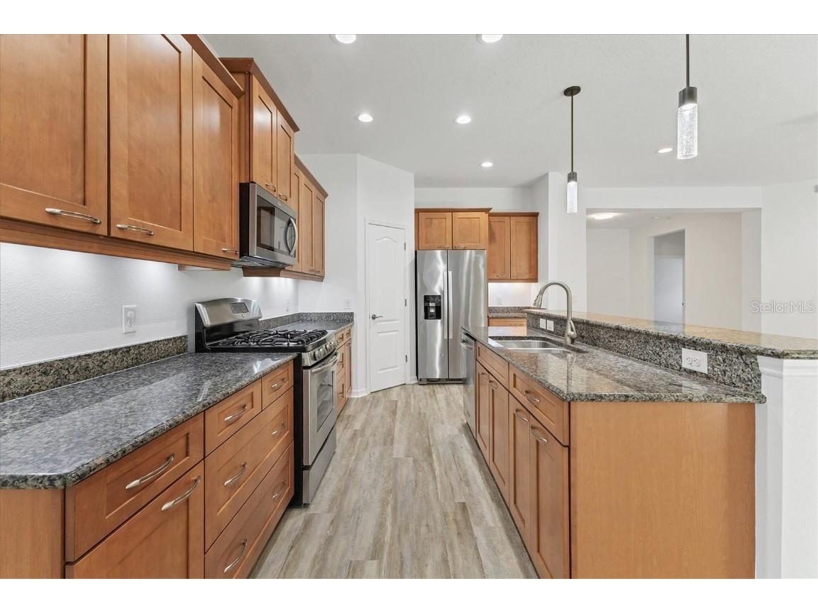 4806 Lake Breeze Terrace Sarasota FL 34243 A4675924 image9