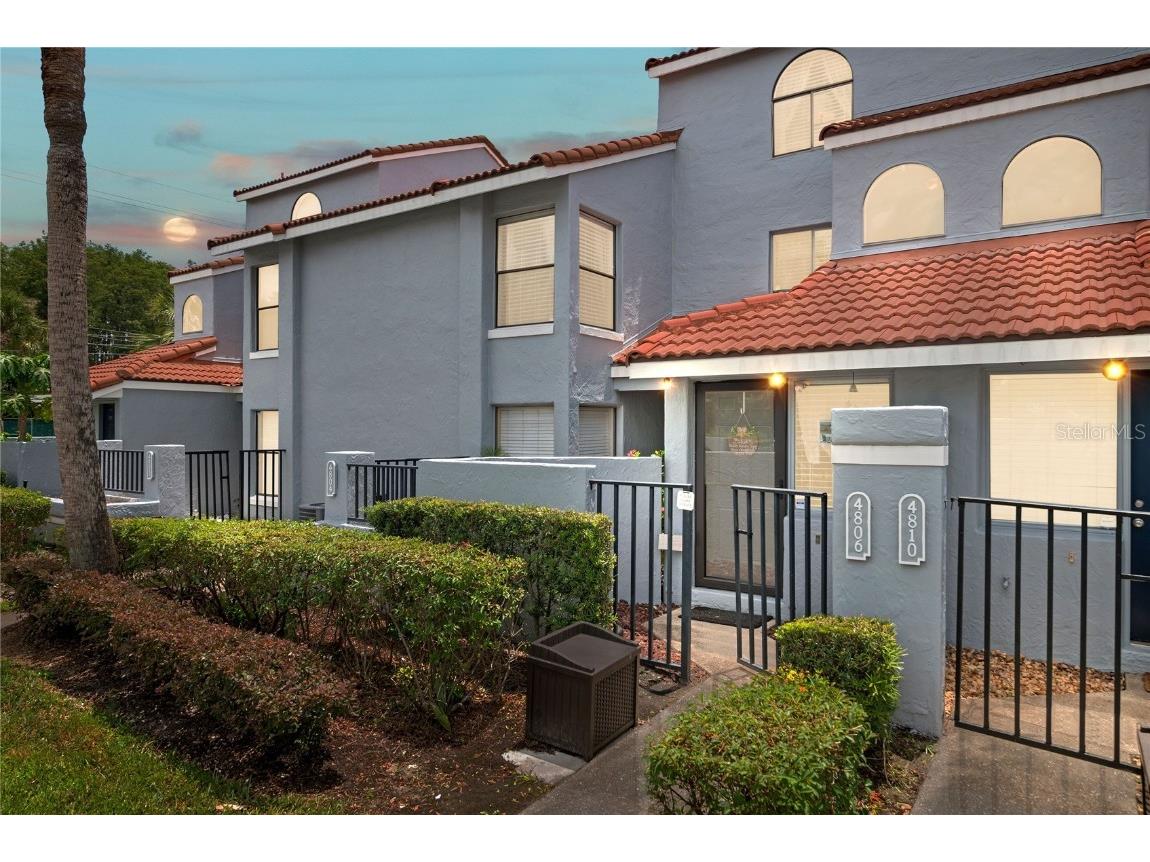 4806 Marks Terrace #379 Orlando FL 32811 O6228150 image1