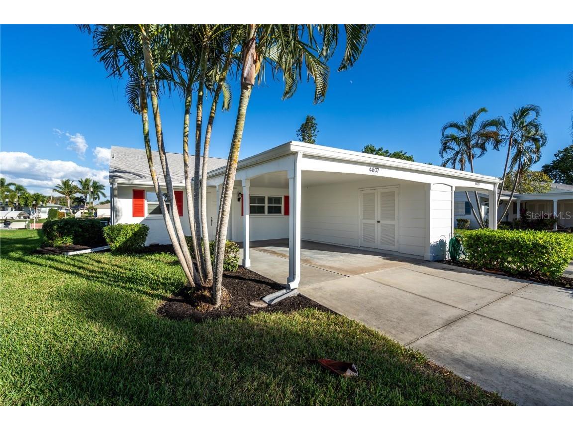 4807 Mount Vernon Drive Bradenton FL 34210 - SARASOTA BAY A4590581 image1