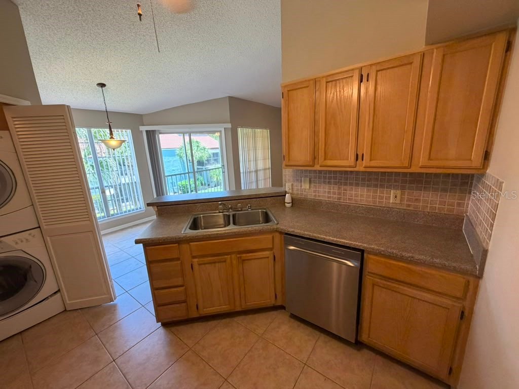 4807 Normandy Place #202 Orlando FL 32811 S5152109 image9