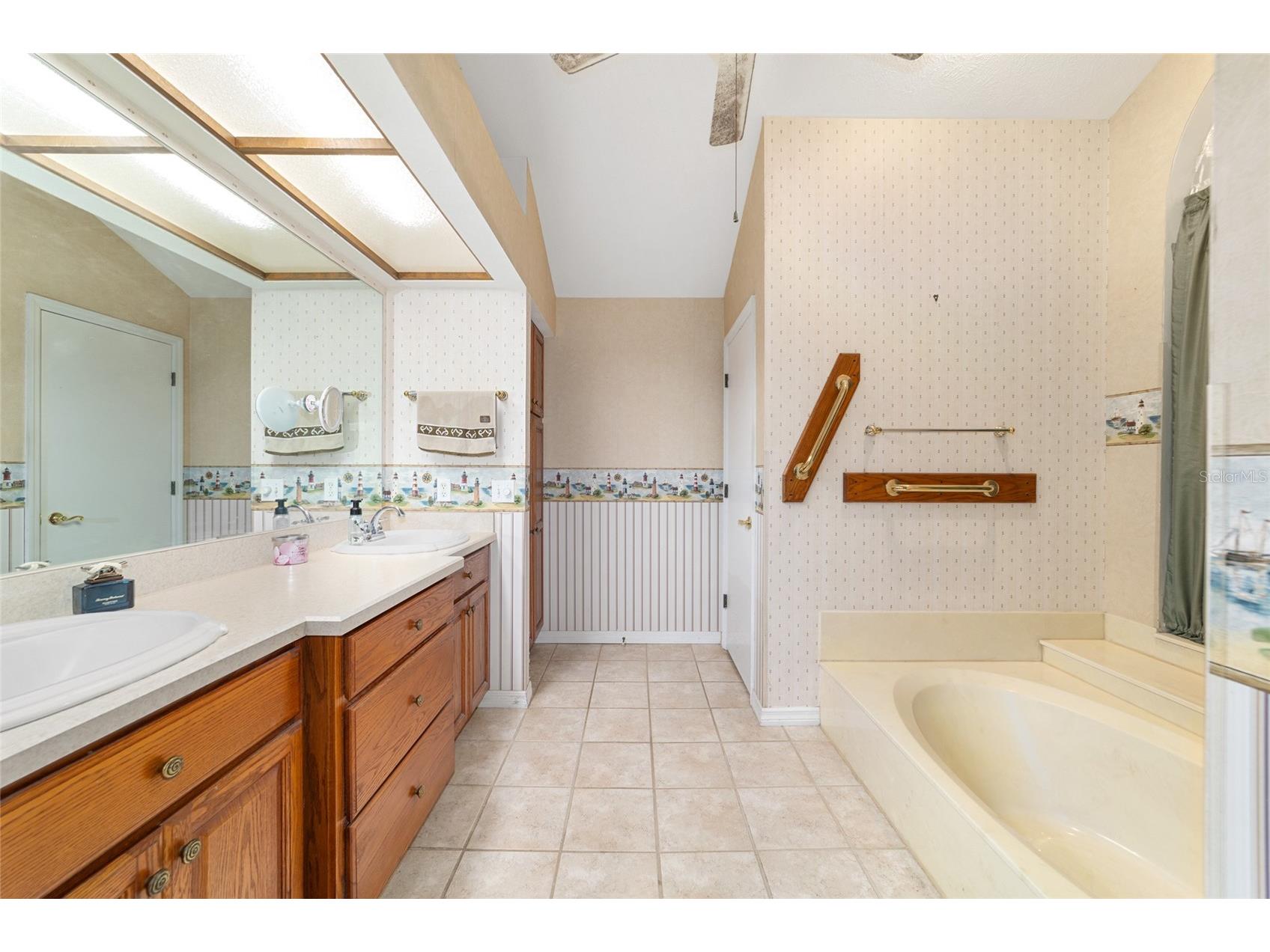 4807 SE 14th Street Ocala FL 34471 OM722044 image36