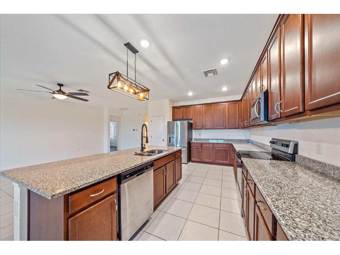 4807 Windy Hammock Way Palmetto FL 34221 A4659036 image2