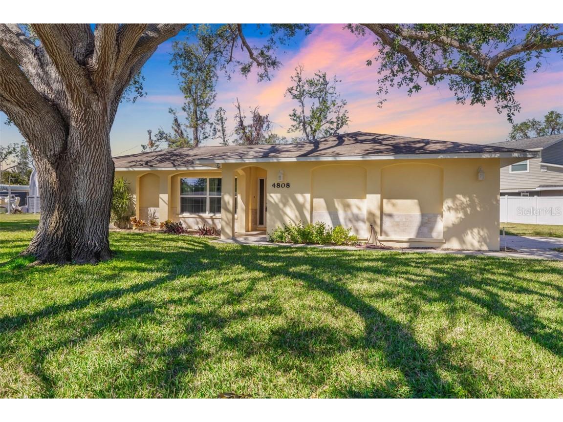 4808 29th Avenue W Bradenton FL 34209 A4639329 image1