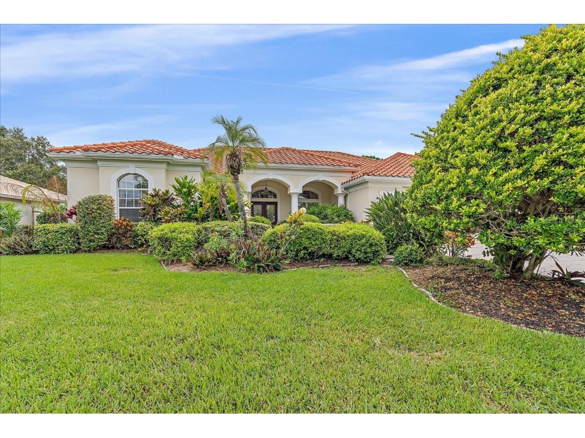 4808 Benchmark Court Sarasota FL 34238 A4584410 image1