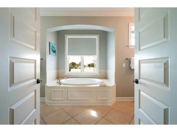 4808 Gulf Drive #B Holmes Beach FL 34217 TB8368522 image15