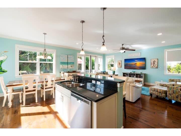 4808 Gulf Drive #B Holmes Beach FL 34217 TB8368522 image6