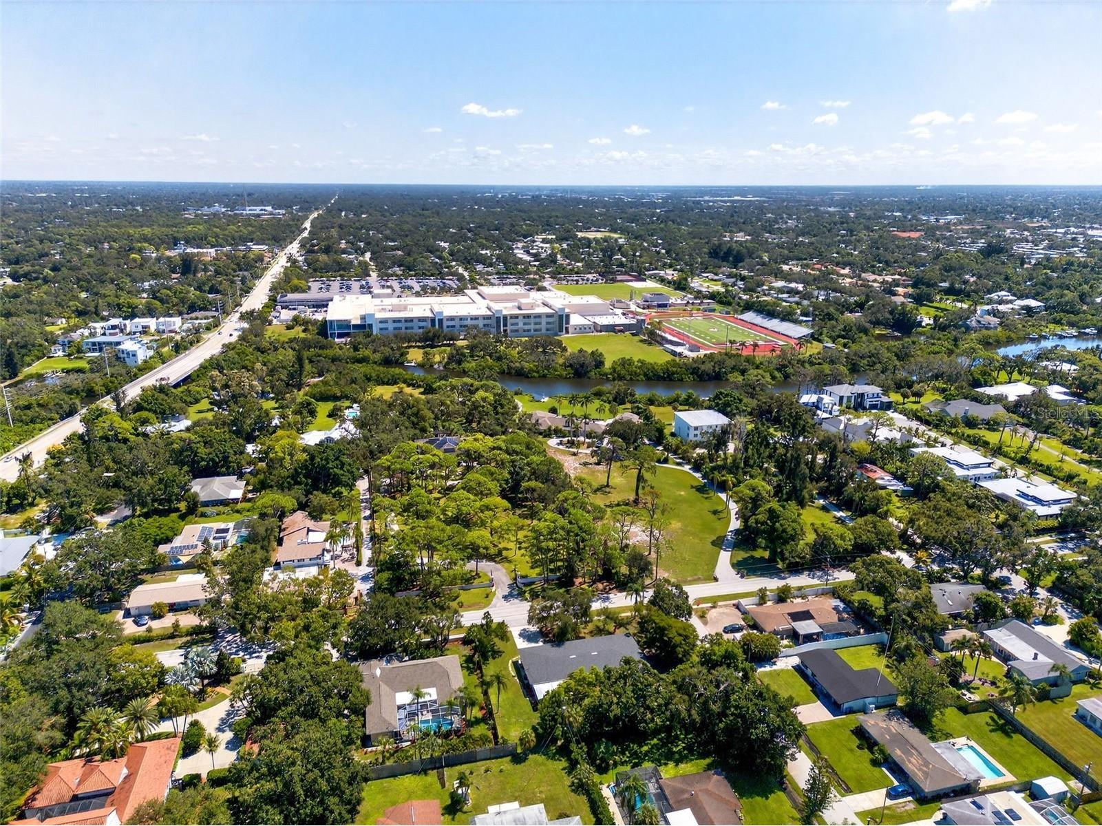4808 Riverwood Avenue Sarasota FL 34231 A4679255 image12