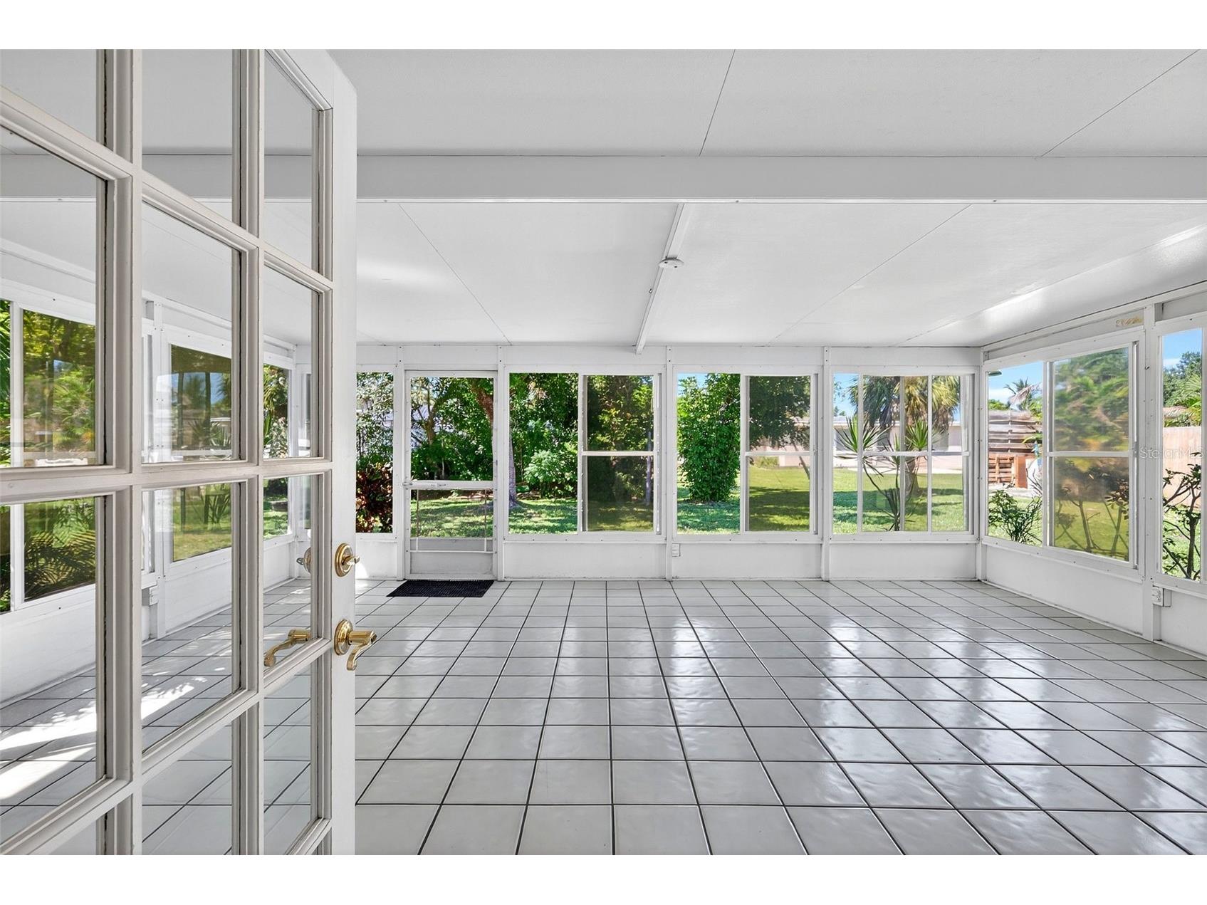 4808 Riverwood Avenue Sarasota FL 34231 A4679255 image9