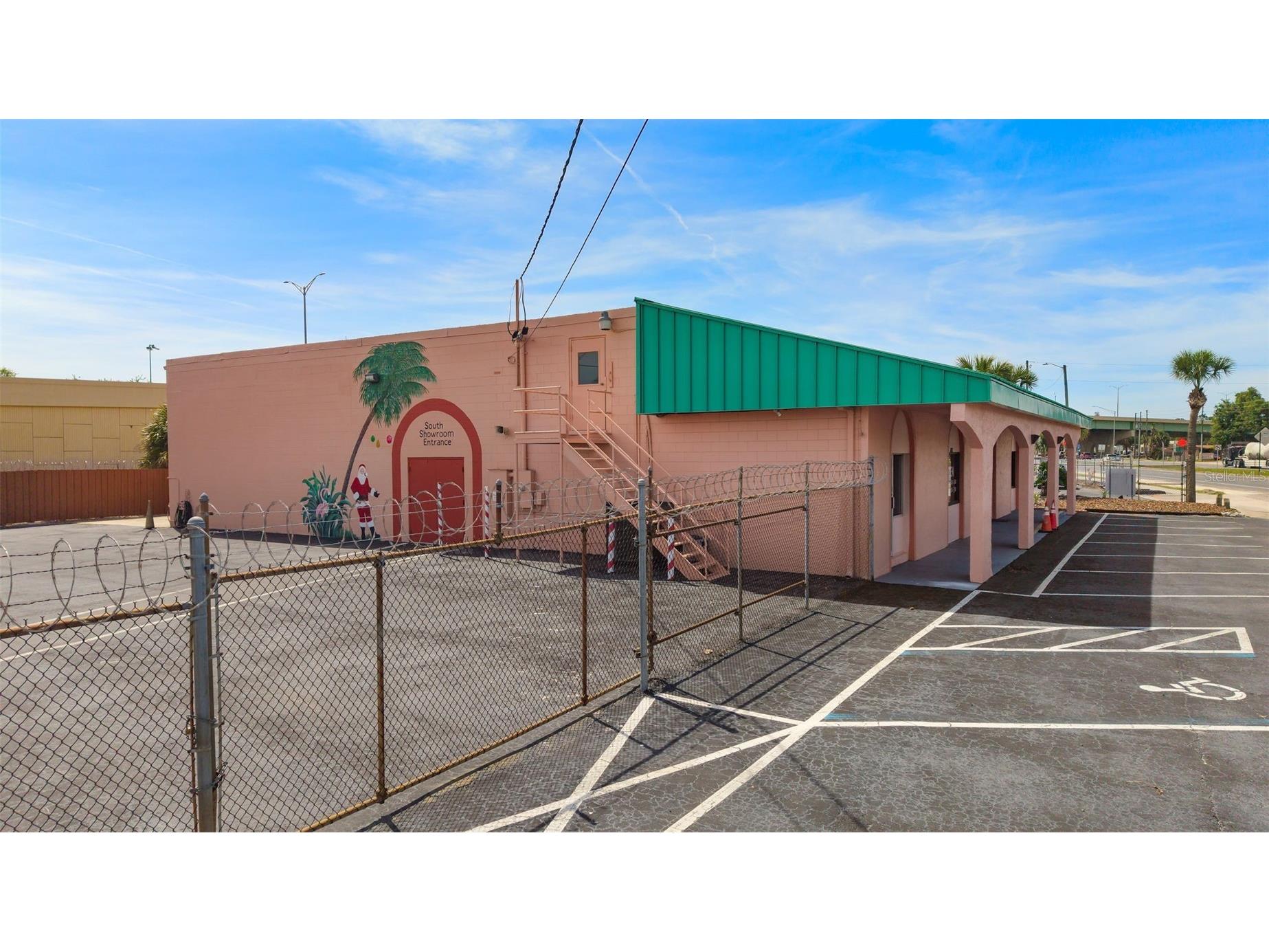 4809 N Orange Blossom Trail Orlando FL 32810 O6418001 image39