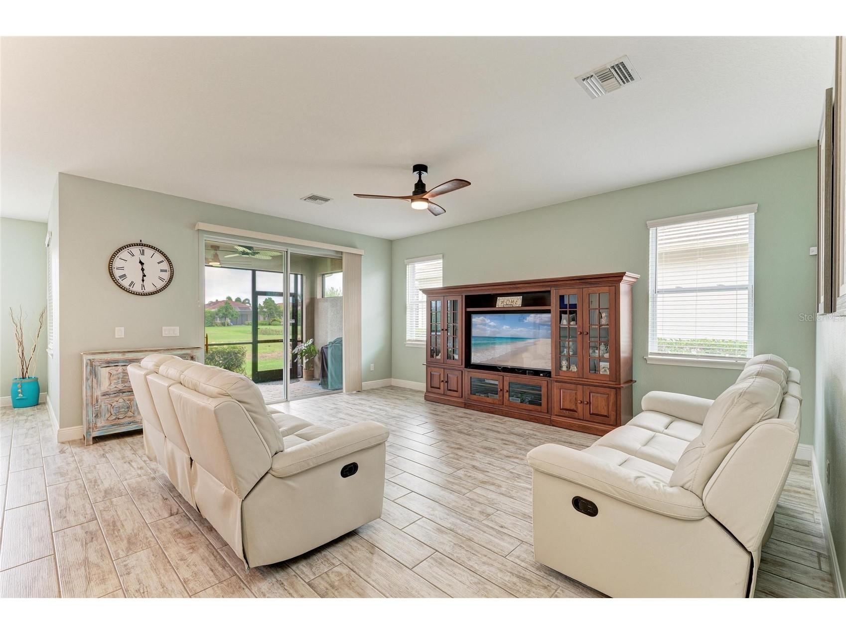 4809 Tobermory Way Bradenton FL 34211 A4696570 image2