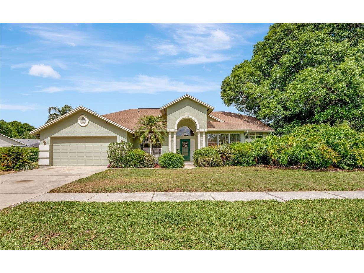 4809 Willow Ridge Terrace Valrico FL 33596 T3435798 image1