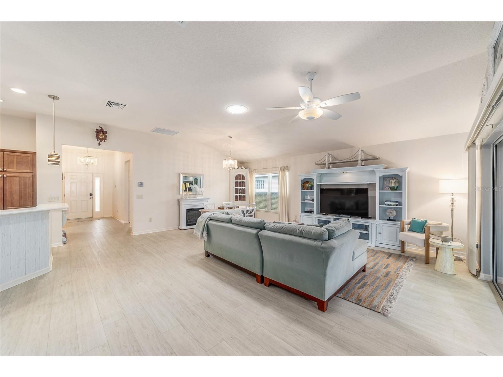 481 Island House Path The Villages FL 32163 G5111007 image12