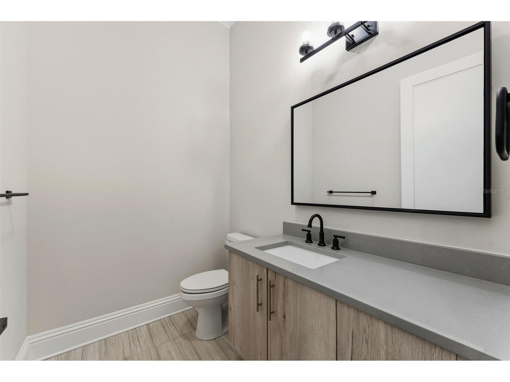 481 W Davis Boulevard Tampa FL 33606 TB8466754 image23