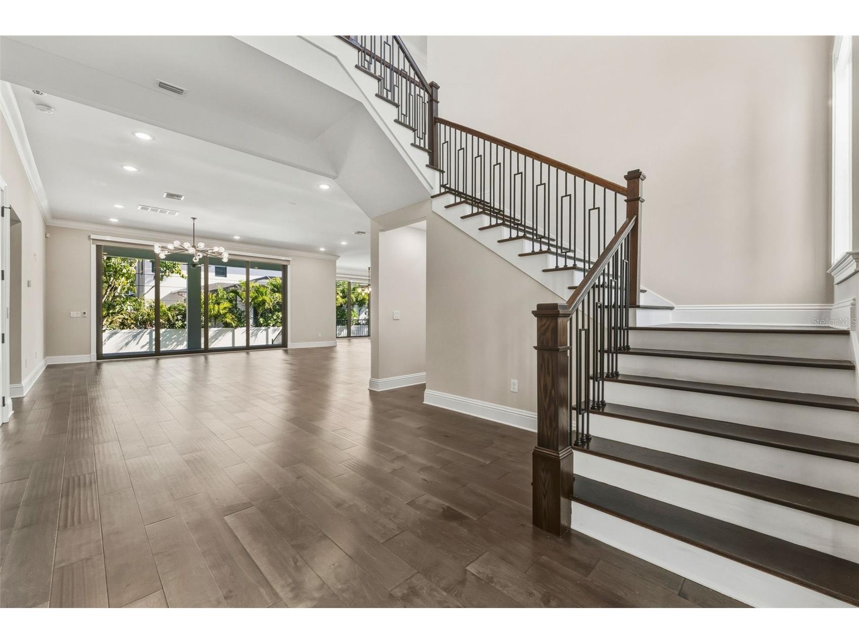 481 W Davis Boulevard Tampa FL 33606 TB8466754 image9