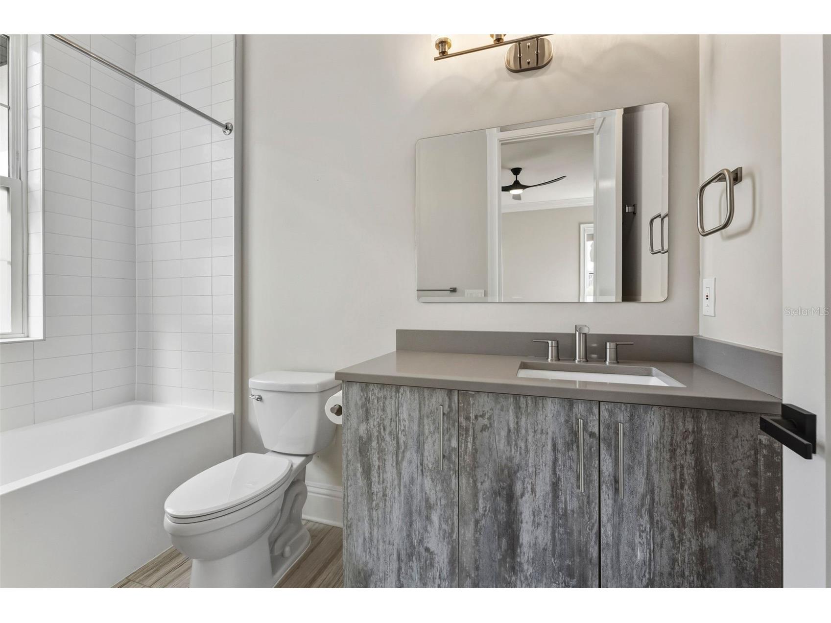 481 W Davis Boulevard Tampa FL 33606 TB8488848 image39