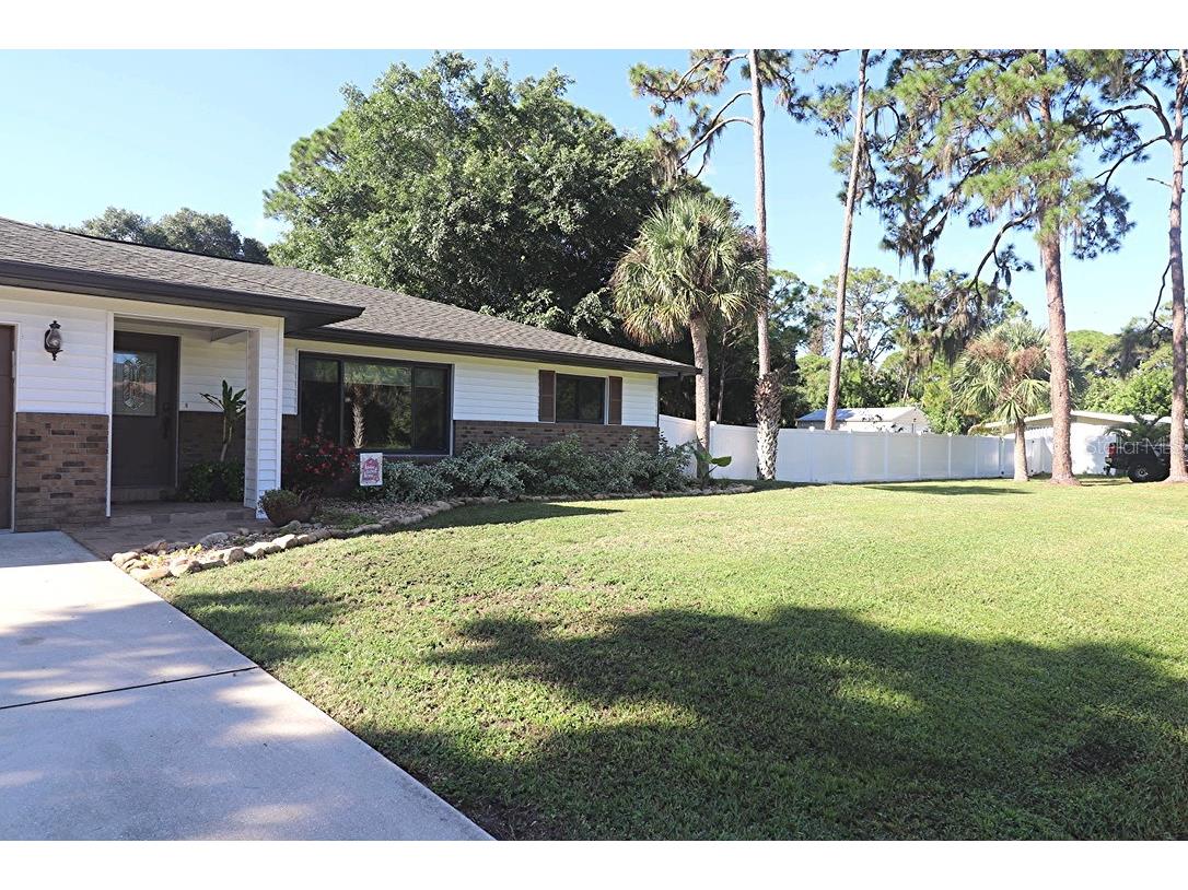 481 Yale Road Venice FL 34293 N6117770 image1