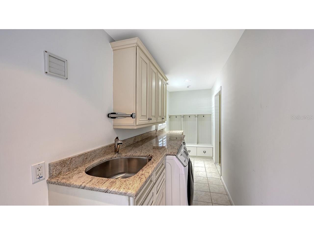 4810 Bay Shore Road Sarasota FL 34234 A4672800 image36