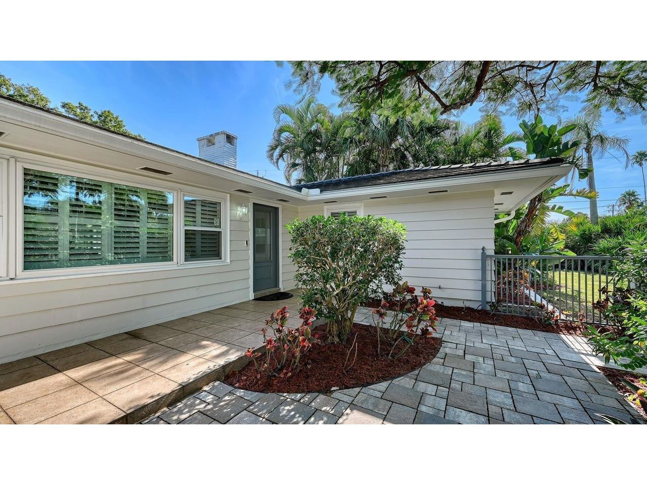 4810 Bay Shore Road Sarasota FL 34234 A4672800 image7