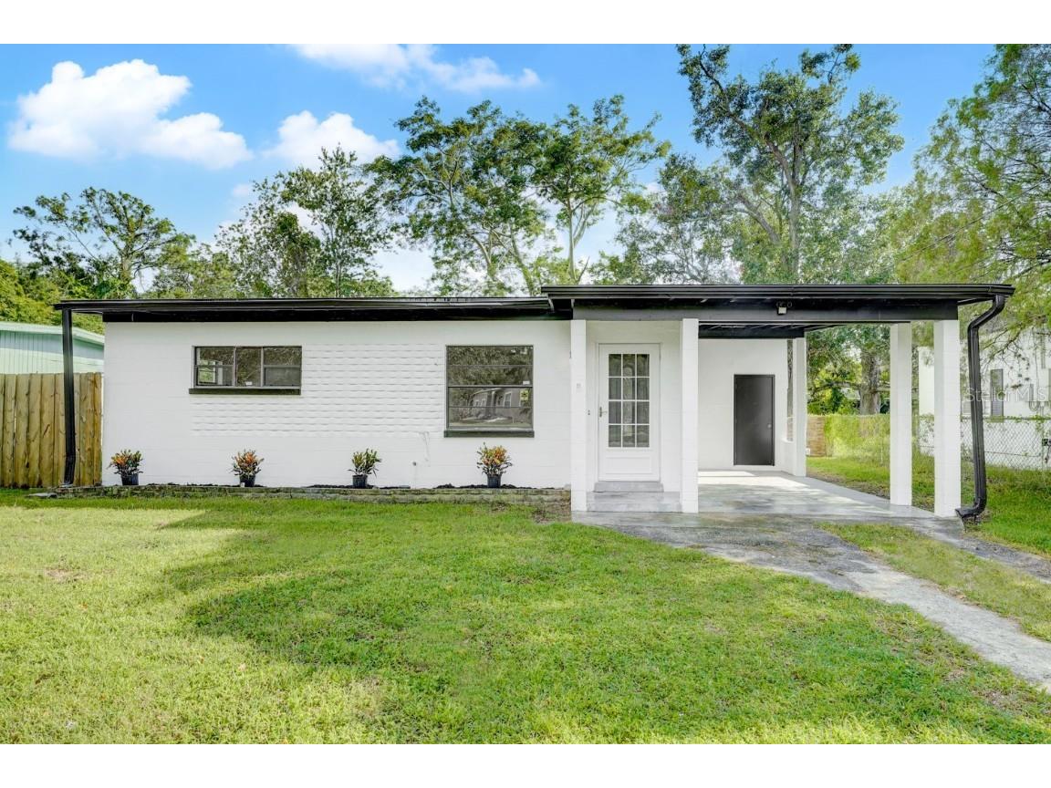 4810 Deauville Drive Orlando FL 32808 O6142459 image1