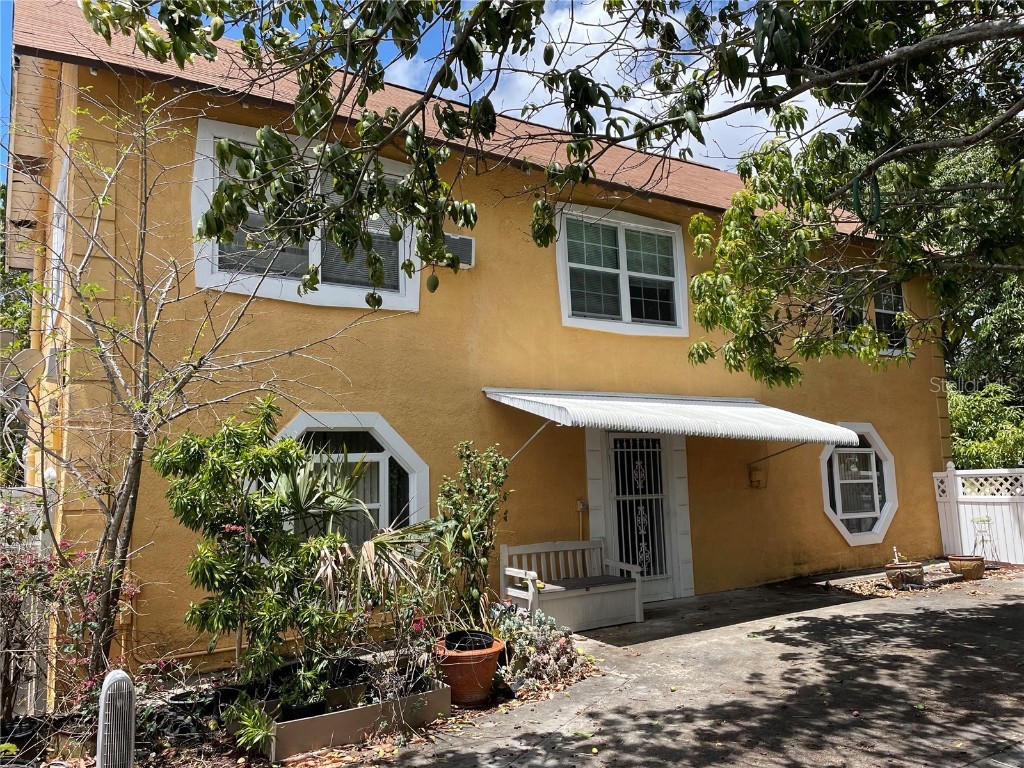 4810 Emerson Avenue S Saint Petersburg FL 33711 U8199164 image1