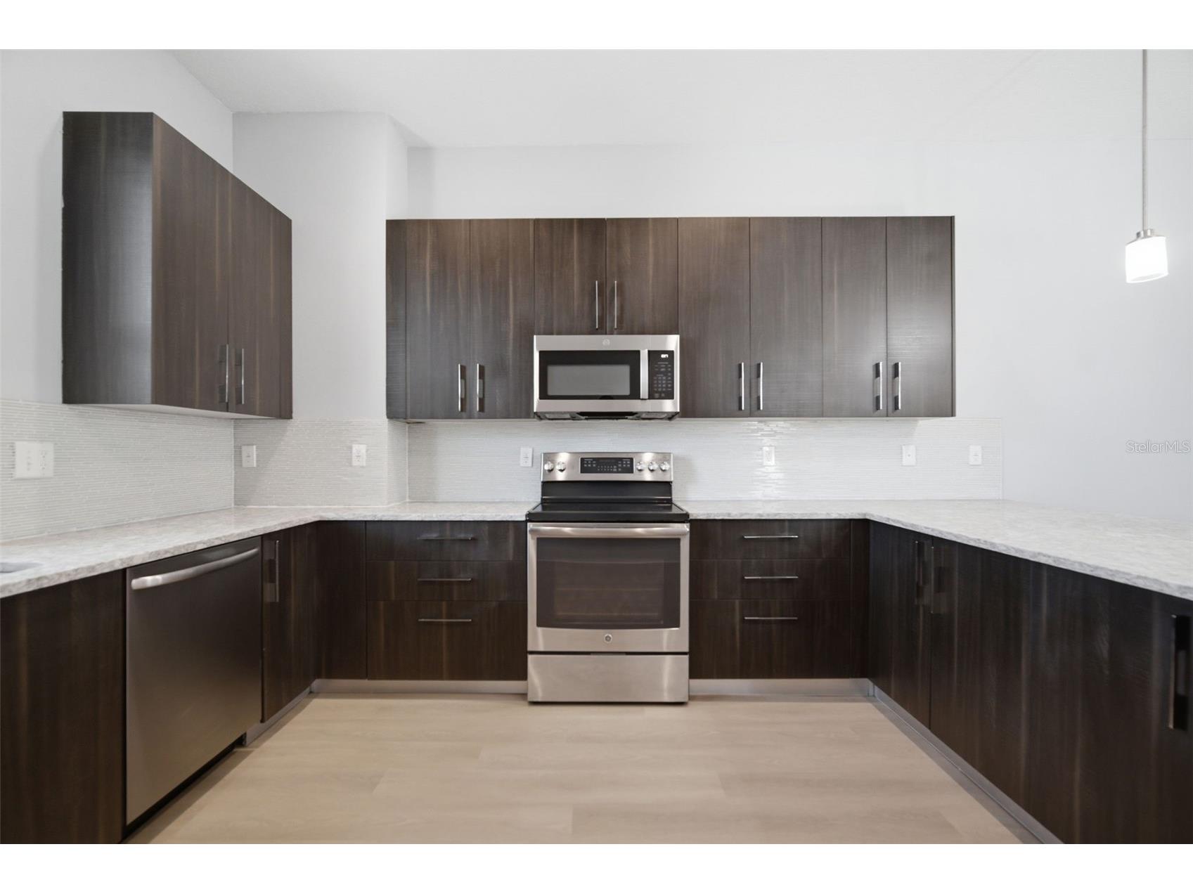 4810 W Mcelroy Avenue #7 Tampa FL 33611 TB8502982 image24