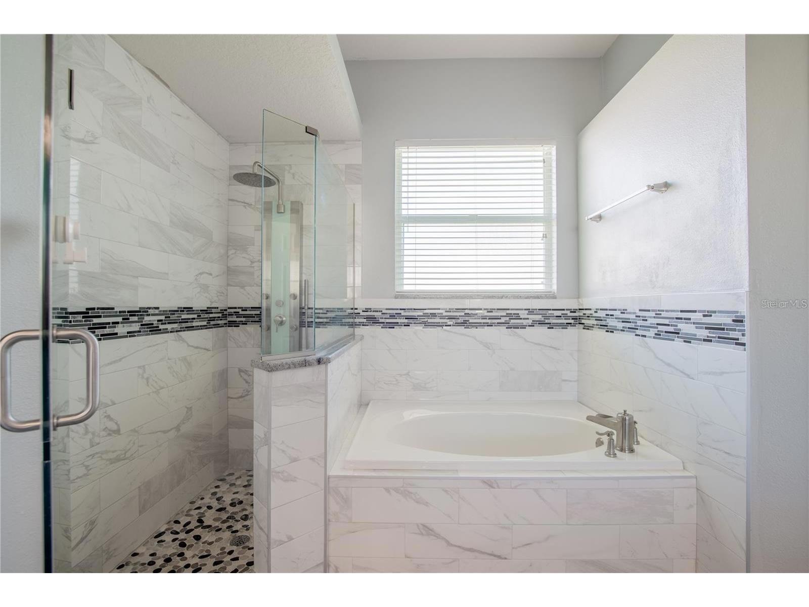 4810 Water Lark Way Valrico FL 33596 TB8496904 image9