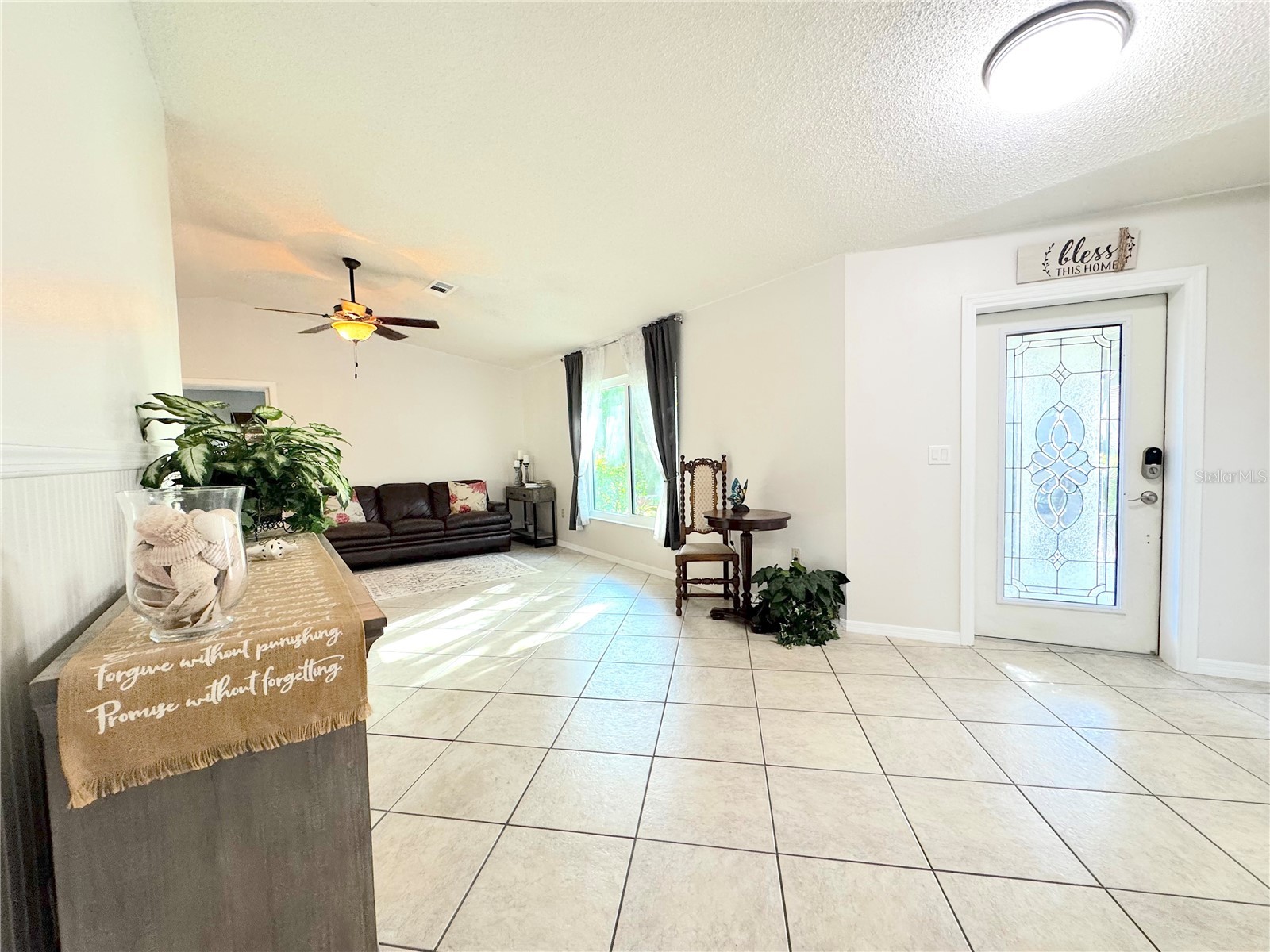 4811 79th Avenue Plaza E Sarasota FL 34243 A4684777 image2