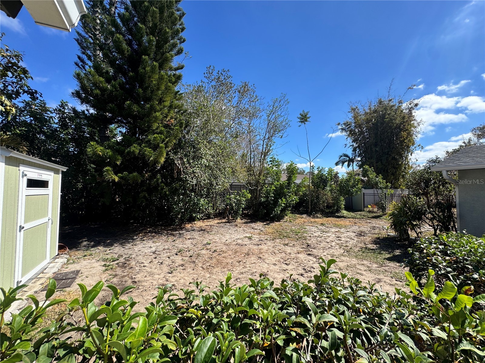 4811 79th Avenue Plaza E Sarasota FL 34243 A4684777 image27