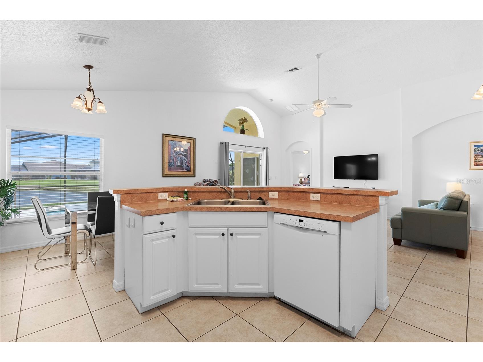 4811 Cumbrian Lakes Drive Kissimmee FL 34746 O6415416 image7
