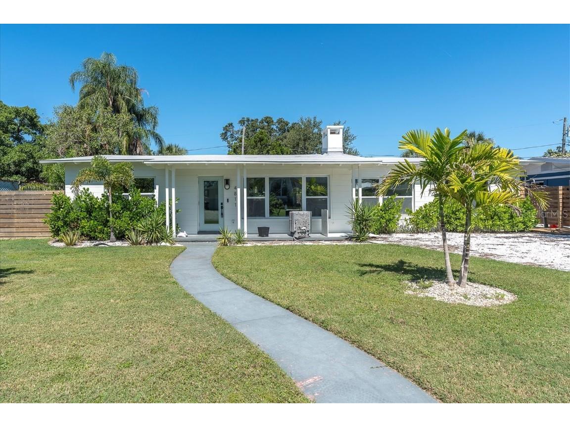 4811 Del Rio Way S Gulfport FL 33711 TB8438380 image1