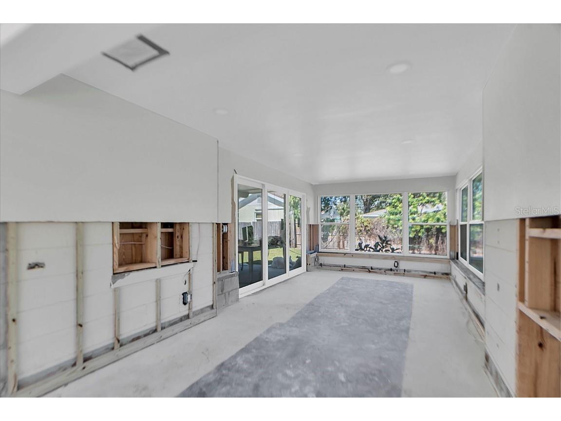 4811 Del Rio Way S Gulfport FL 33711 TB8438380 image13